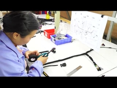 カスタマイズされた配線用ハーネス