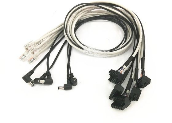 直角インダストリアルワイヤハーネスDC電源コードCat5e Utp 26awg / 4p Gyジャケット
