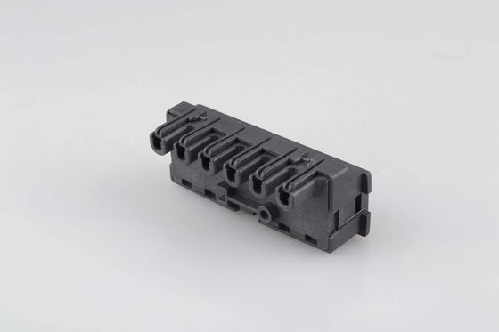 203 - 301mmの3つのピン Molexのマイクロ詐欺へのプラスチック注入の部品電池の注入のプラグ