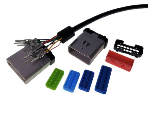 FCIの頂点2.8mmの計器板および操縦室のコネクターはCustomoizdのためのケーブル会議の電線の馬具を